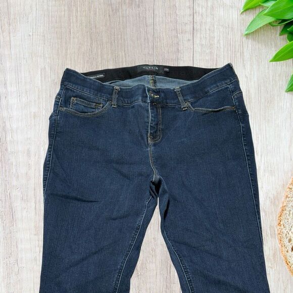 Torrid Womens Premium Bombshell Skinny Jeans Denim Size 18 SHORT - Picture 2 of 11